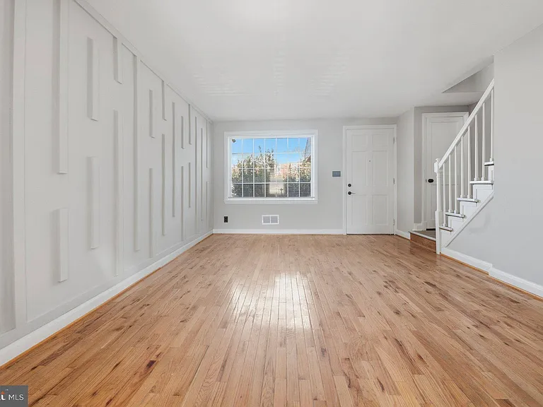 3525 Kentucky Ave — Photo 5