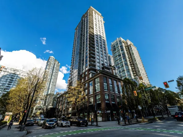 535 Smithe St #2306, Vancouver, BC V6B 0H2