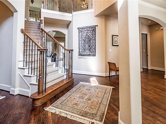 3rd image of 11253 Covey Point Ln