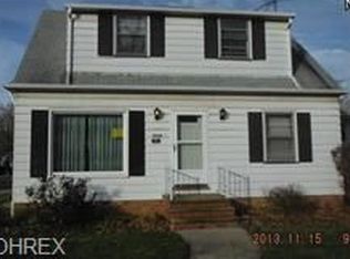 5082 Cato St, Maple Heights, OH