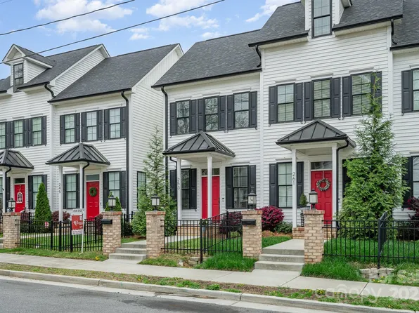 253 W G St, Kannapolis, NC 28081