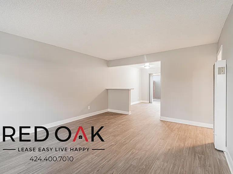 660 S Riverside Ave #D — Photo 4