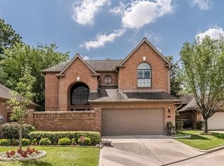 8019 Oakwood Gdn, Houston, TX 77040