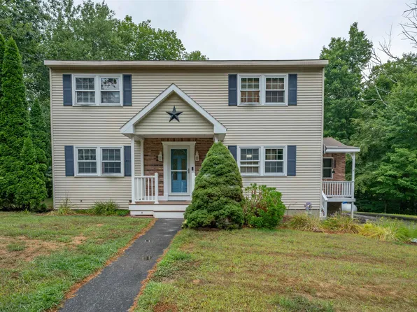 58 Pine Street, Hooksett, NH 03106