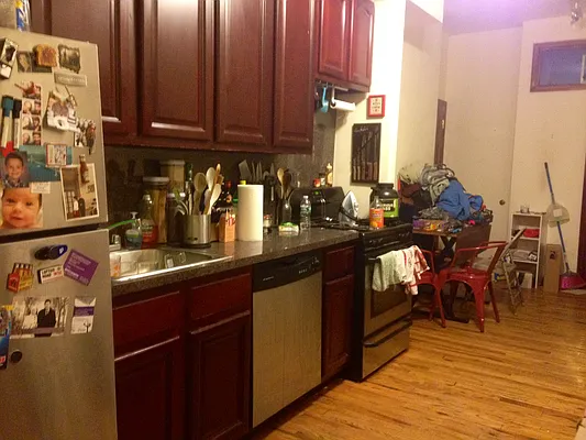 Rented by Sam Tabak | media 11