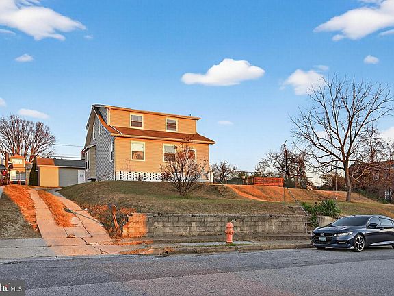 3rd image of 511 47th St