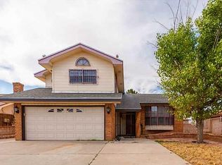 11647 Space Shuttle Ln, El Paso, TX 79936