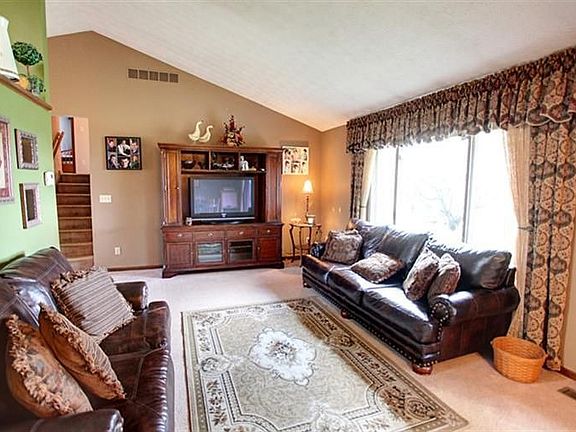 5th image of 1808 Sherwood Forest Dr