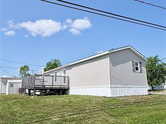 3rd image of 2 Scotch Pine St