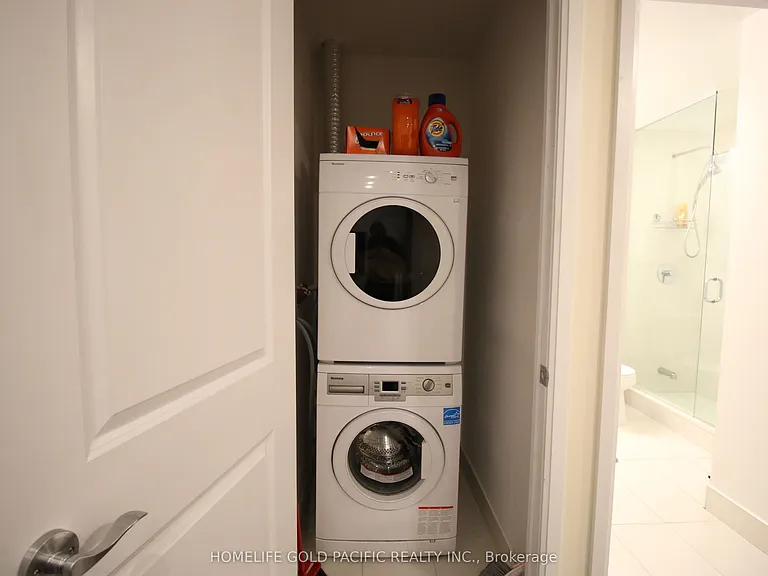 9582 Markham Rd #1215 — Photo 13