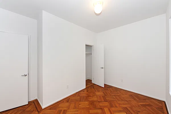 Rented by Aether Property Group | media 7