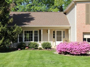 9689 Church Way, Burke, VA 22015