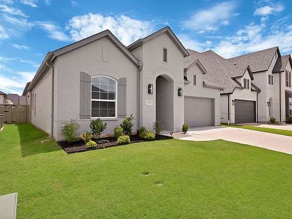 2nd image of 2505 Half Moon Way