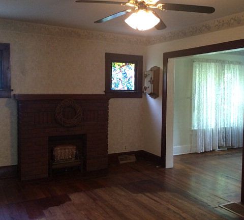 5th image of 230 E Walnut St