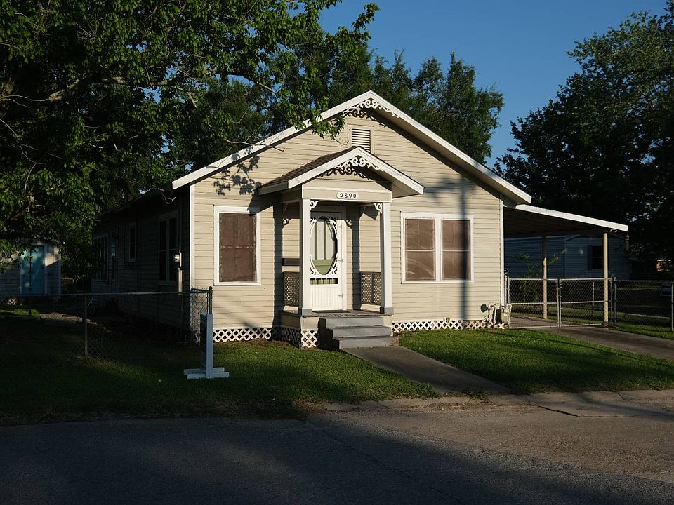 1st image of 2890 6th St