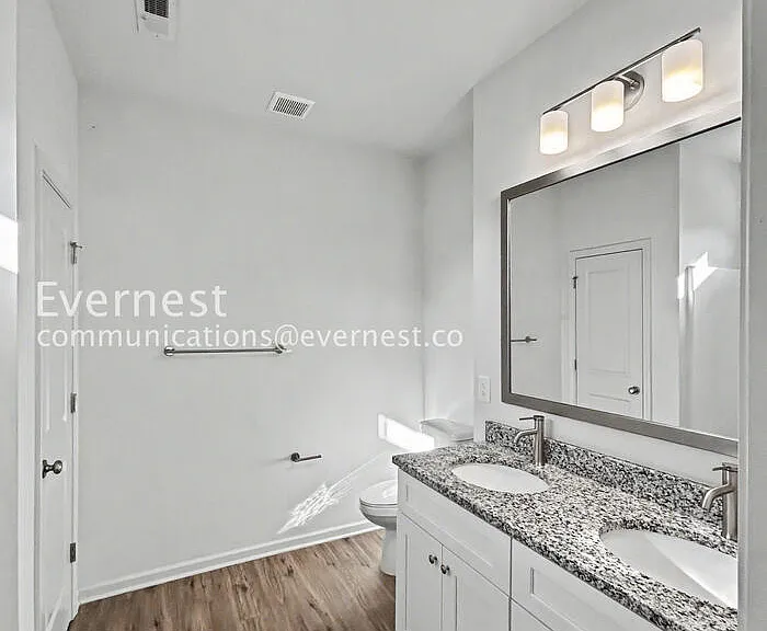 10828 Mount Holly Rd — Photo 17