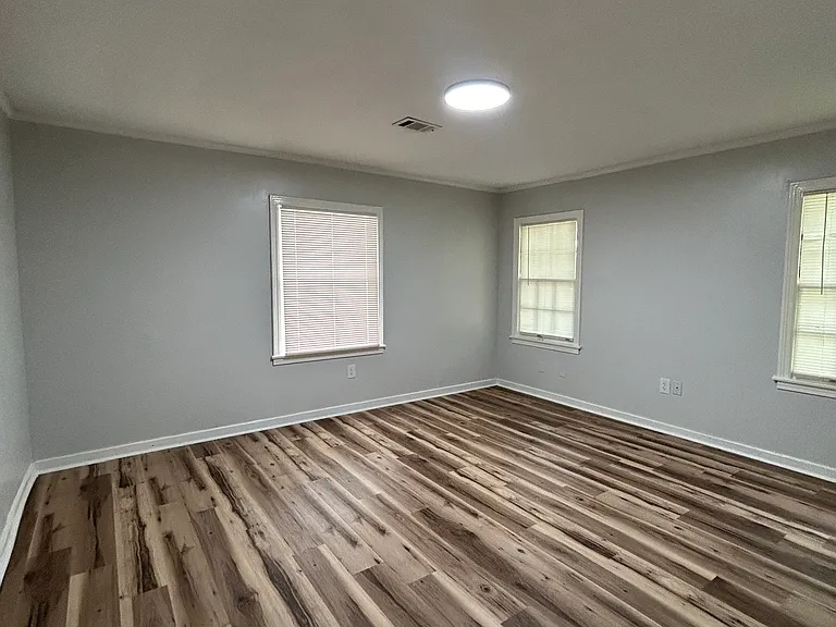 212 Robinhood Rd — Photo 13