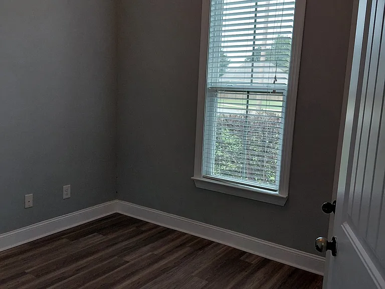 222 Piedmont Ln — Photo 16