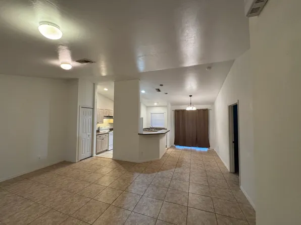 2431 Park Rd, Lehigh Acres, FL 33971