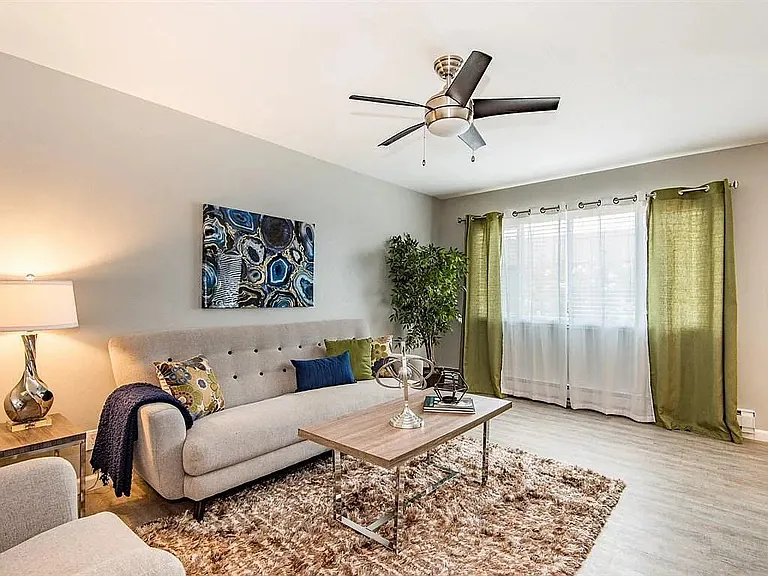 3680 Greenlee Dr #18 — Photo 6