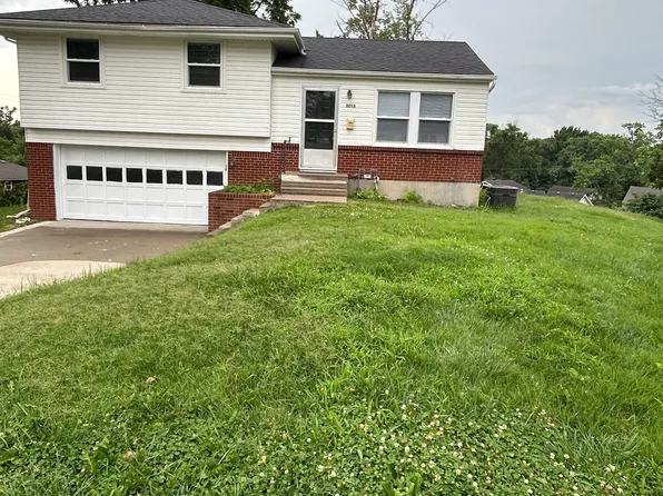 3213 S Jeffrey Cir, Independence, MO 64055