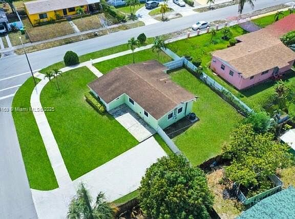 2nd image of 3021 NW 187th St