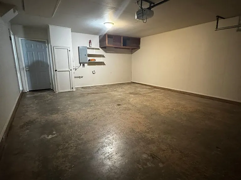 3225 N Peebly Dr — Photo 23