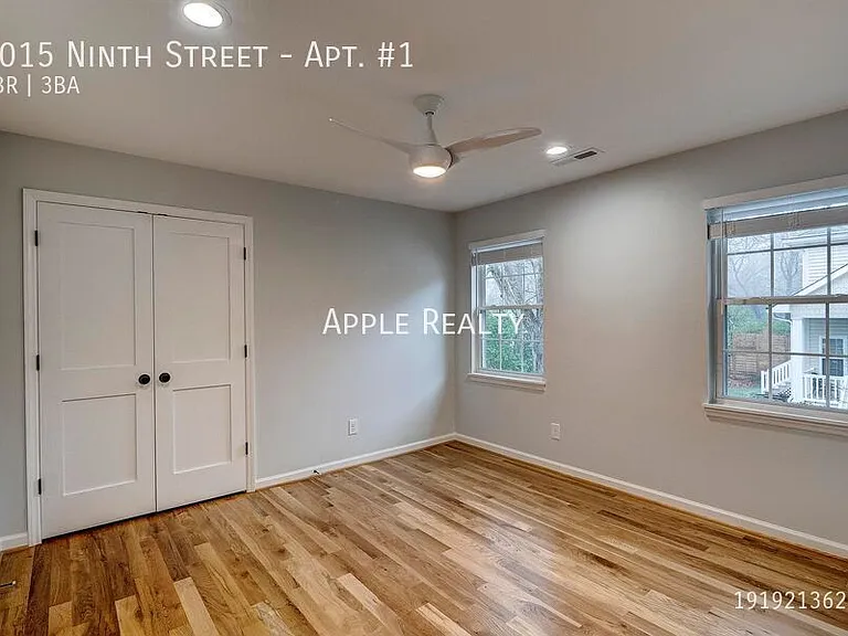 1015 9th St #1 — Photo 13