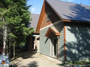 510 Forest Lake Dr, Careywood, ID 83809