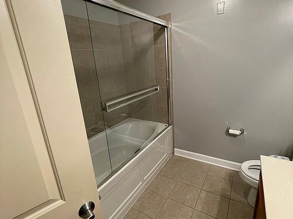 5th image of 1400 S Michigan Ave APT 701