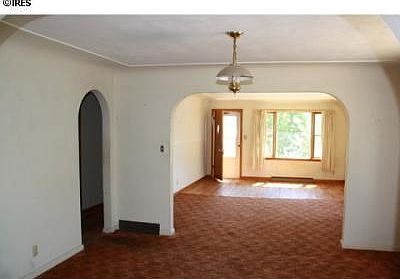 4th image of 3609 Golden St