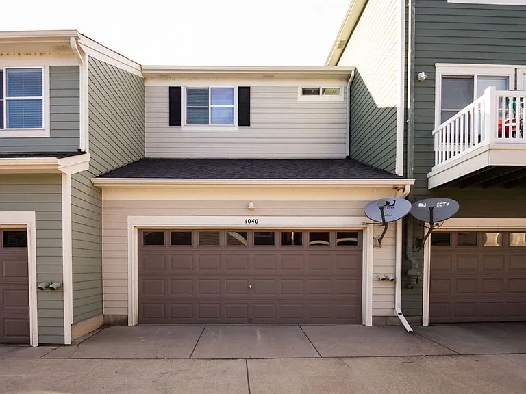 4040 Plum Creek Dr — Photo 27