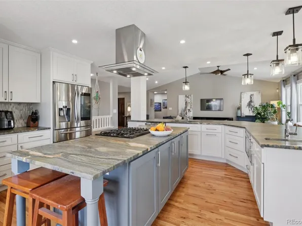 6957 Peppertree Drive, Niwot, CO 80503