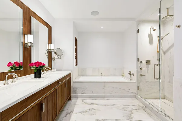 Sold by Compass | media 20