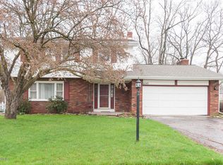 6749 Manhattan St, Portage, MI 49024
