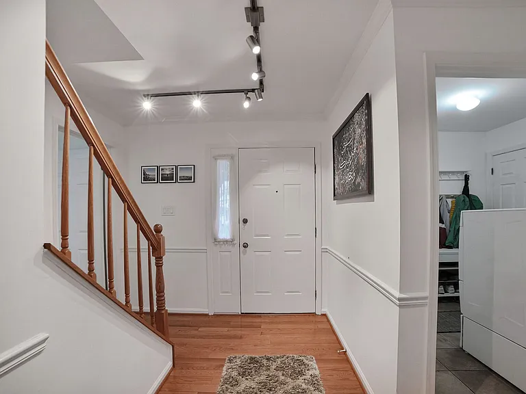 18420 Shady View Ln — Photo 5