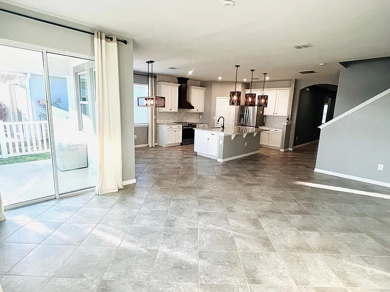 11321 Leland Groves Dr — Photo 13