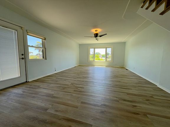 5th image of 4572 Valencia Dr