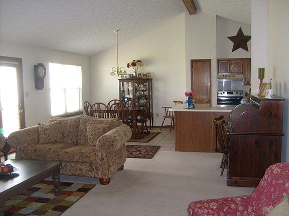 2nd image of 2082 Winfield Park Dr