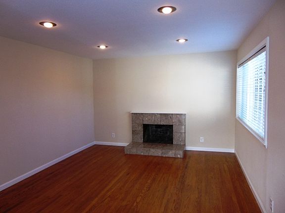 2nd image of 1013 Hannon Dr
