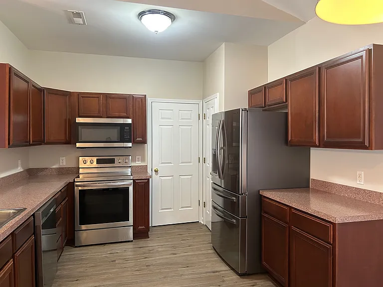 159 Coldwater Cir — Photo 10