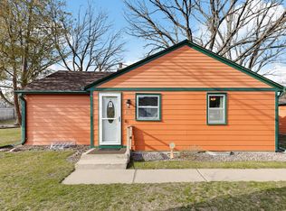 395 107th Ln NW, Coon Rapids, MN 55448