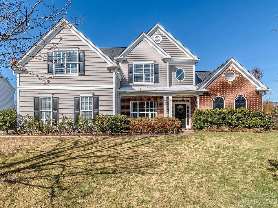 1st image of 6857 Guinevere Dr