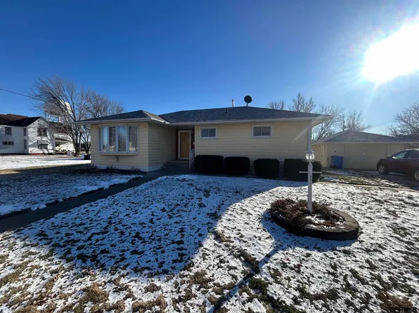905 Grant St, Scribner, NE 68057