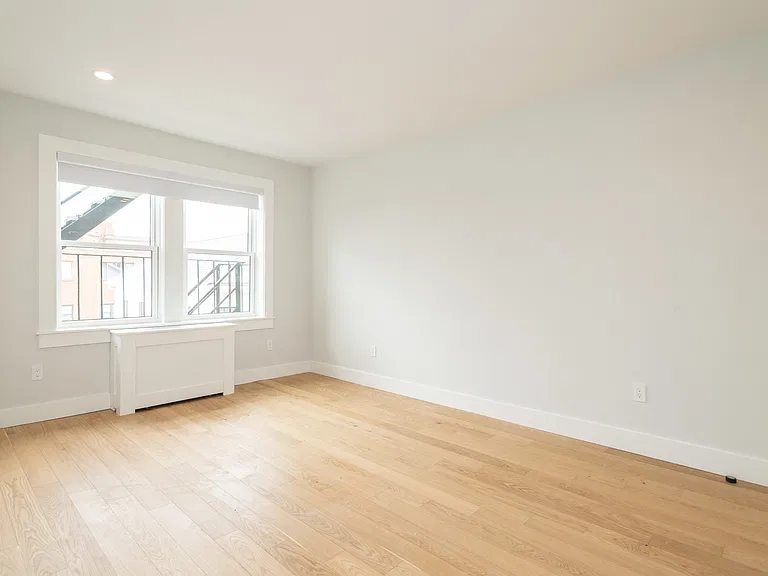 127 Highland Ave #38 — Photo 5