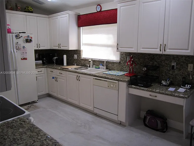 9798 Casa Mar Dr — Photo 7