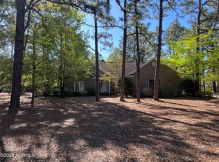 18 Talladale Ct, Pinehurst, NC 28374