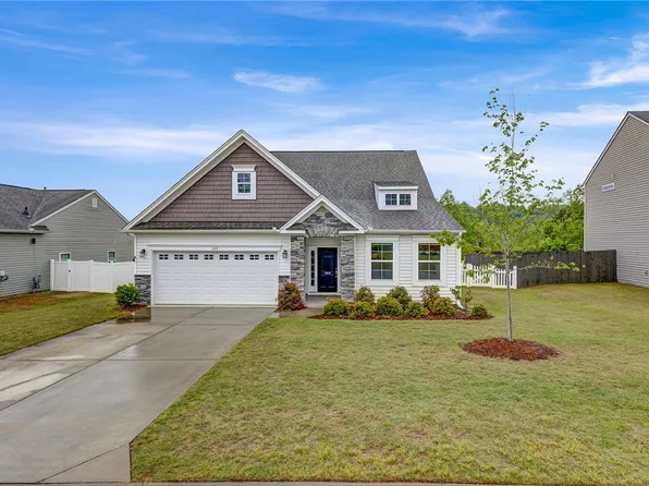 169 Caledonia Dr, Easley, SC 29642