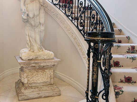 Grand Staircase