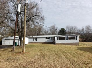 5424 Locust Hill Rd, Travelers Rest, SC 29690